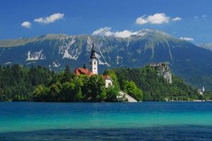 Autovuokraamo Bled