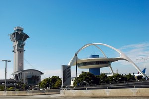 Autovuokraamo Los Angeles Lentokenttä