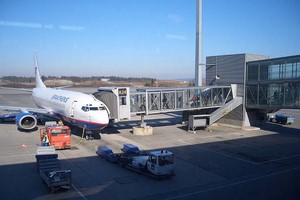 Autovuokraamo Oslo Gardermoen Lentokenttä