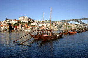 Autovuokraamo Porto