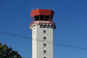 Autovuokraamo Santa Barbara Lentokenttä