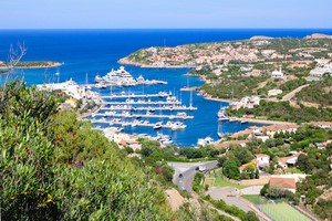 Autovuokraamo Sardinia