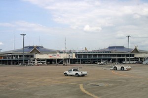 Autovuokraamo Chiang Mai Lentokenttä