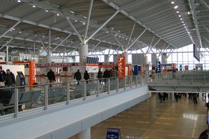 Autovuokraamo Varsova Lentokenttä